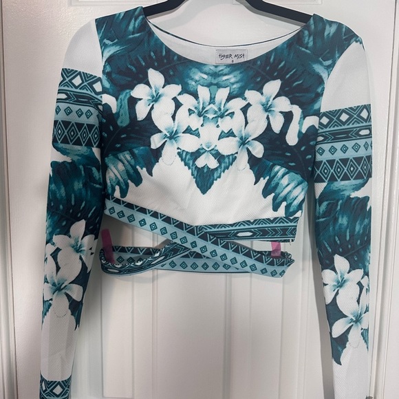 Tiger Mist Top - Picture 2 of 6